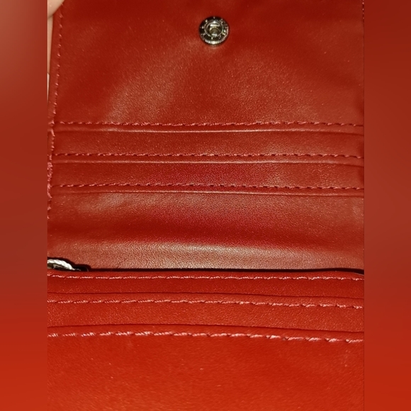 POPPY GREY QUILTED PRESTON MEDIUM BIFOLD WALLET W/ - Picture 16 of 16